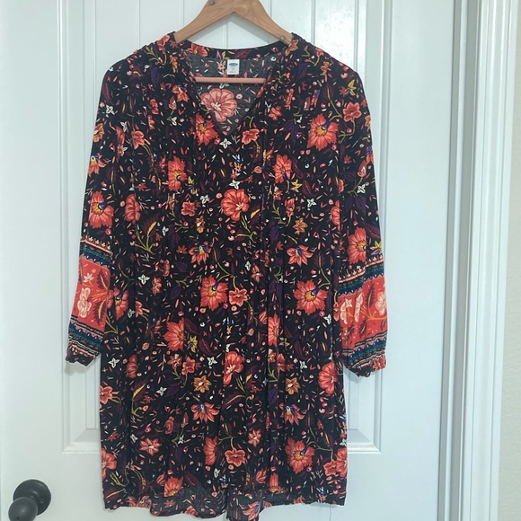 Old Navy Dress - Picture 4 of 5